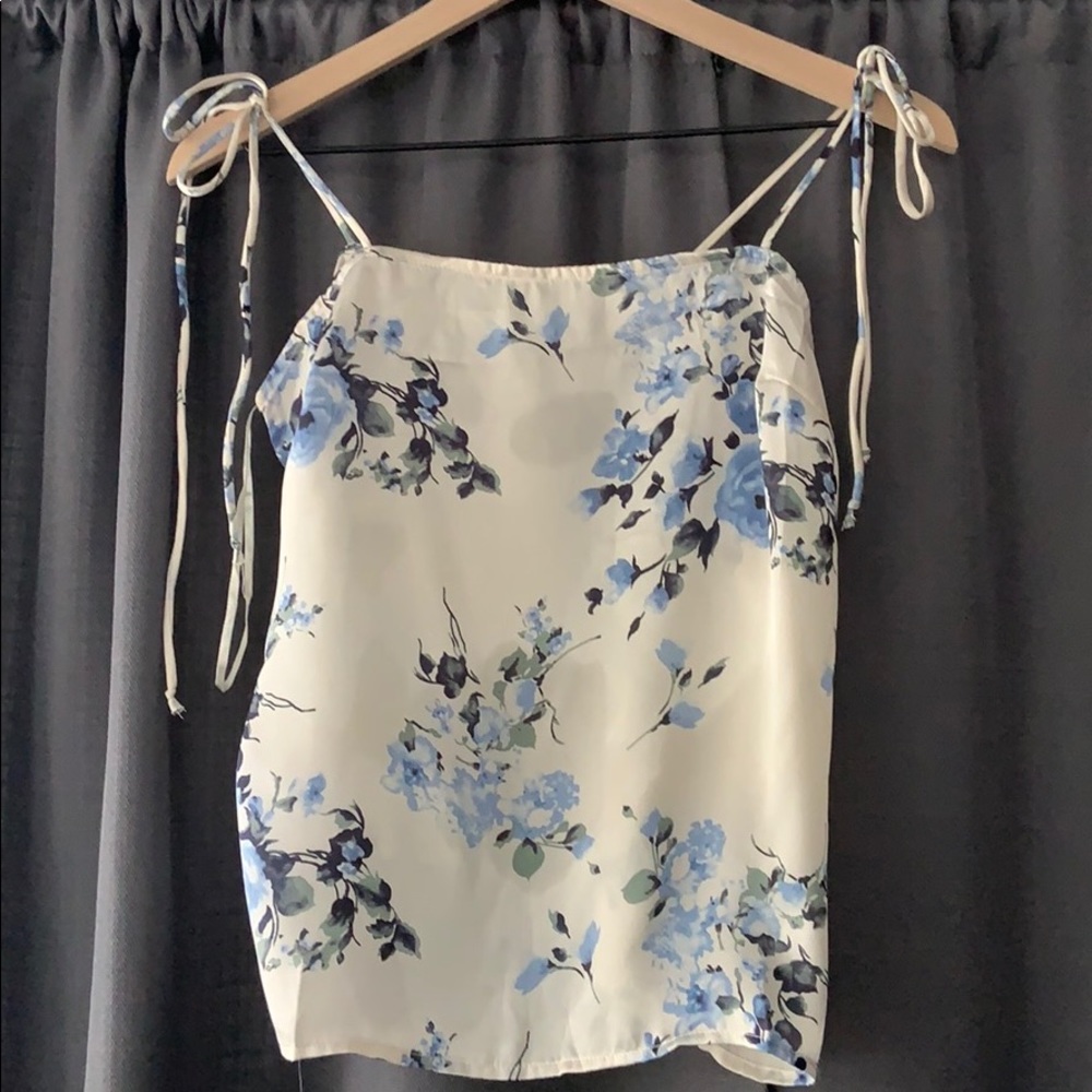 Silky floral tank top